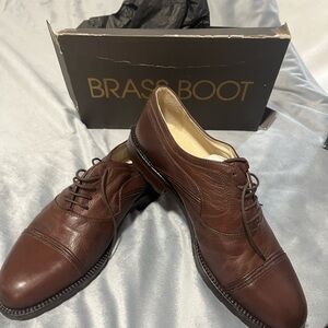Brass Brown Leather Oxfords with Polished Finish